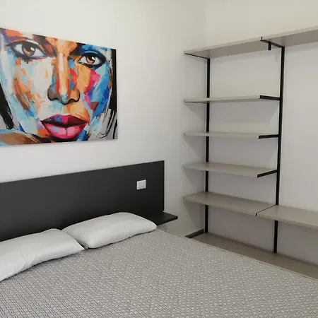 Apartment Casa Azzurra 1 *